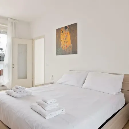 Hotel Italianway - Corso Lodi 47 *